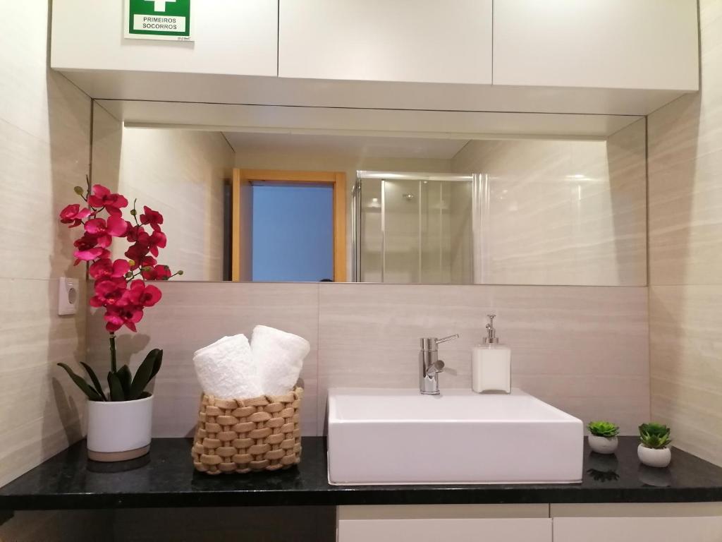 Carlos Alberto Square Apartments room 5